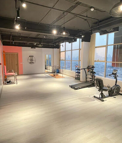 مركز نقطة علاج - Riyadh - +966 56 952 2800