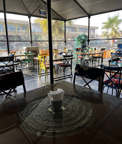 مطعم توباز - Arar - +966 53 919 3531