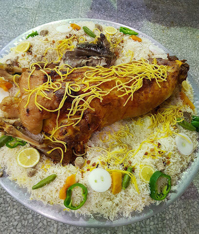 مطعم ومطبخ التيسير - Az Zulfi - +966 16 422 1882