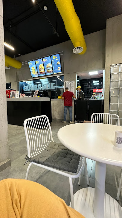 بنباستيك برجر bunbastic burger - Saudi Arabia|Abu Arish 84411|An Nahdah|XR9Q+Q27