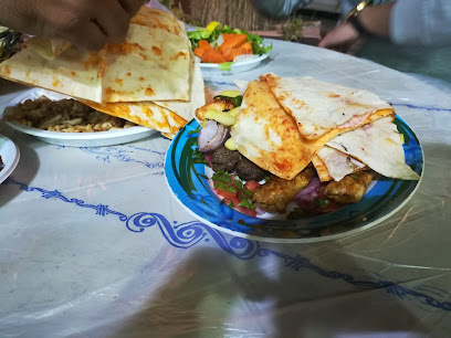 مطعم البرج الذهبي - Al Jubail - +966 53 888 0449