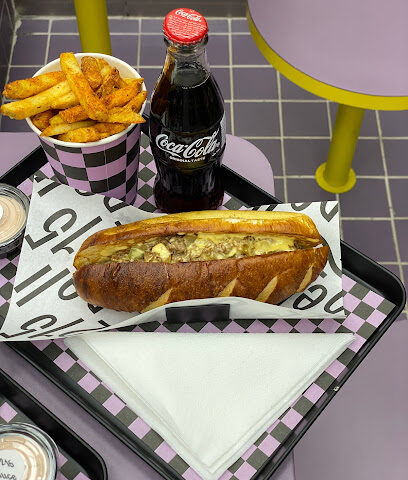 215 Deli - Riyadh - +966 50 766 5157