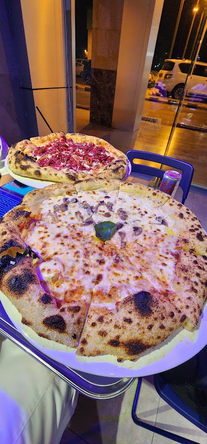 Malo pizza .. بيتزا مالو - Saudi Arabia|Abha 62542|الشيخ|7203 3043 شارع إبراهيم الحديثي