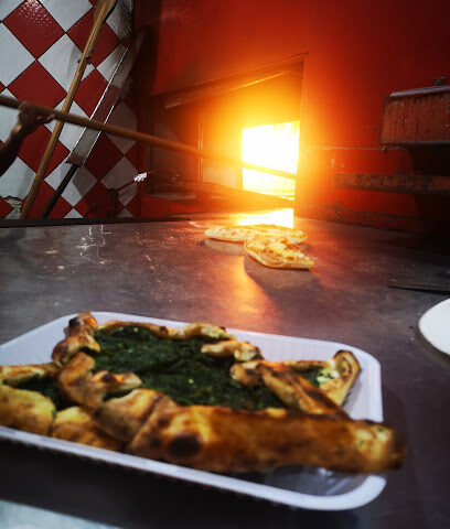 Sanfour Restaurant - Buqayq - +966 13 566 0133
