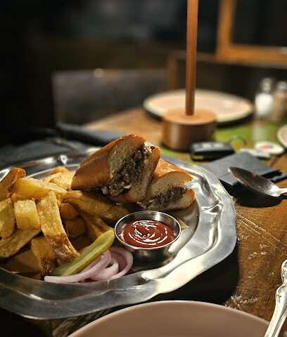 Munchies Restaurant مطعم منشيز - Safwa - +966 59 410 0148