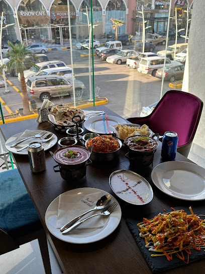 مطعم آشاز الهندي - Saudi Arabia|Sakaka 72341|Almatr