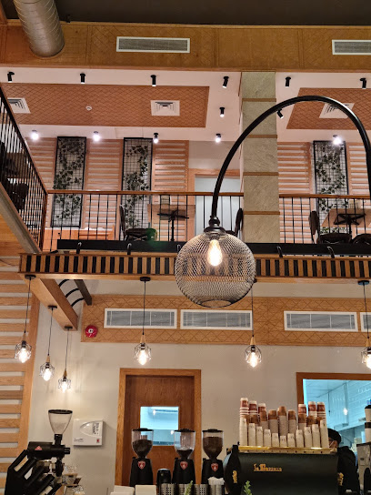 OVERHUG GASTRO CAFFEE - Saudi Arabia|Khafji 39261|Alyasmin|Prince Sultan Rd