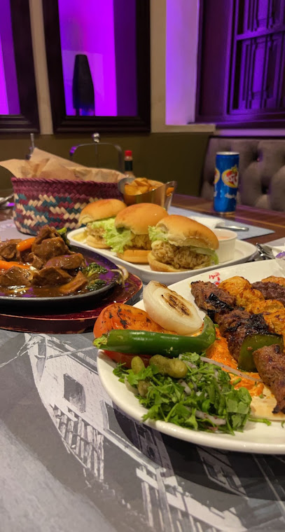 Al Tanour Restaurants Qalaa - Saudi Arabia|Al Qatif 32637|Alwasadah|شارع الملك عبدالعزيز