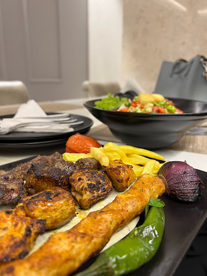 مطعم راشيا Rashya Resturant - Saudi Arabia|Hafar Al Batin 39921|Al Baladiyah|CXCH+8HR