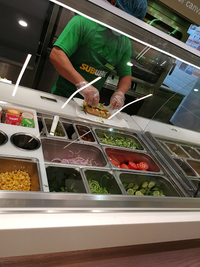 Subway - Saudi Arabia|Sakaka 72341|Al Shalhub|3621 7444 طريق الملك عبدالعزيز