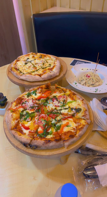 سولو بيتزا | SOLO PIZZA - Saudi Arabia|Yanbu 46422|شارع عمر بن عبدالعزيز، حي|Al Suraif