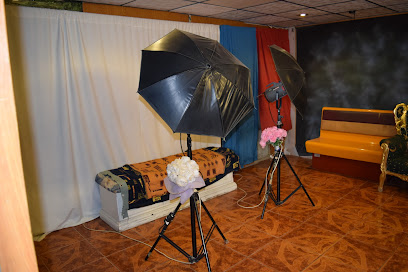 استديو الأحمري - Riyadh - +966 50 817 7604
