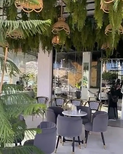 مركز روز افنيو التجاري -