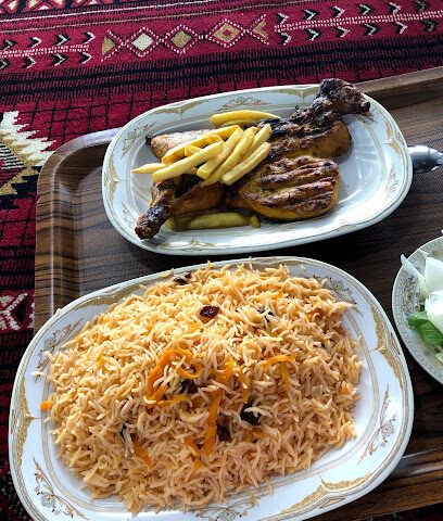 مطعم صالح زهير للرز البخاري - Al Khobar - +966 13 897 0226