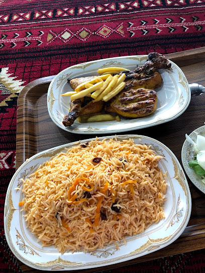 مطعم صالح زهير للرز البخاري - Saudi Arabia|Al Khobar 34611|Aldugheither Village|King Fahd Road